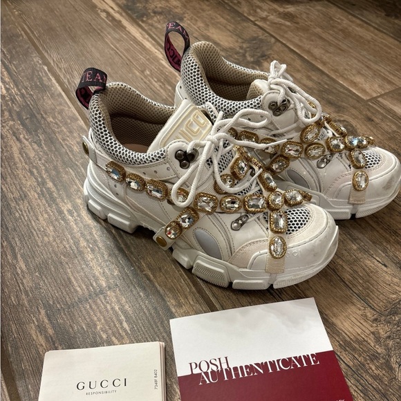 White Gucci FLASHTREK sneakers women’s size 8 - Picture 1 of 10